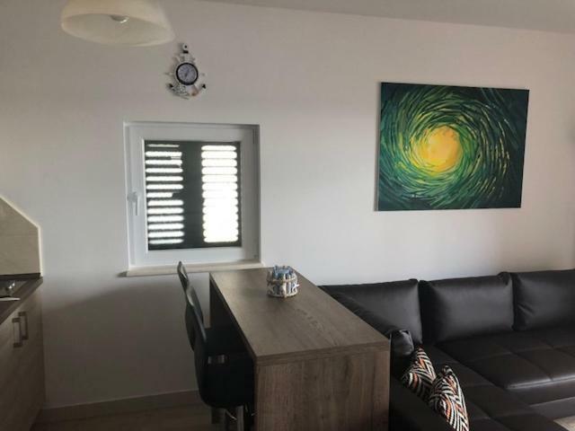 וודיצה Apartmani Irina מראה חיצוני תמונה