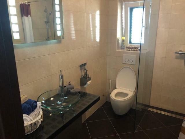 וודיצה Apartmani Irina מראה חיצוני תמונה